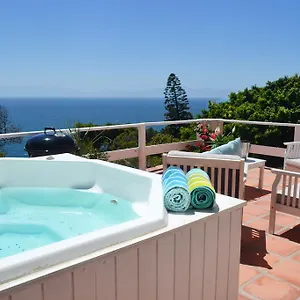 Villa Seabreeze Luxury Two Bedroom Self Catering Penthouse, Cape Town